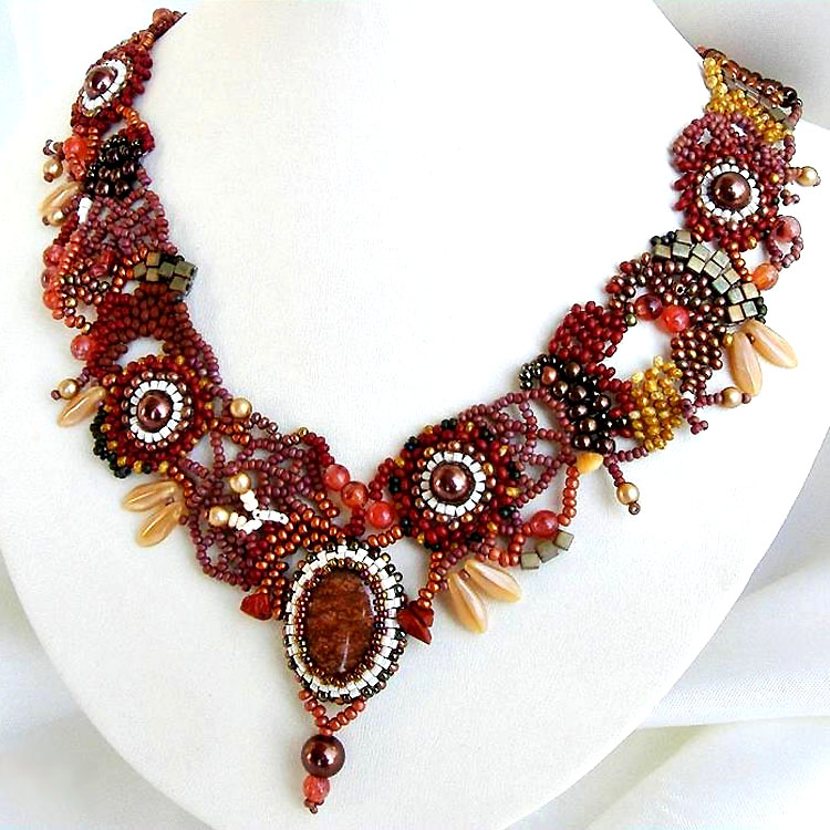 Free form beaded jewelry by Ibolya Barkoczi