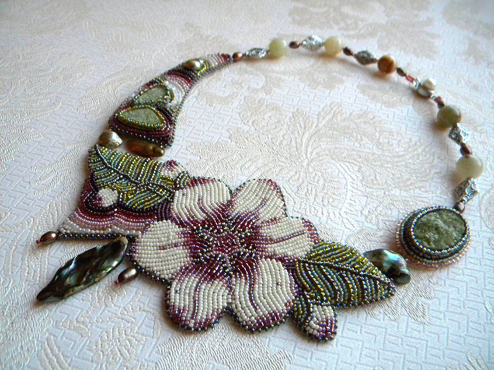 Bead embroidery by Olga Orlova