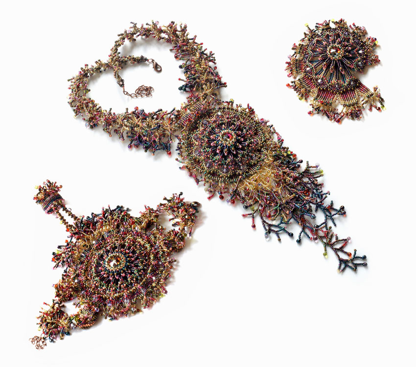 Bead artwork by Irina Slobodyanik