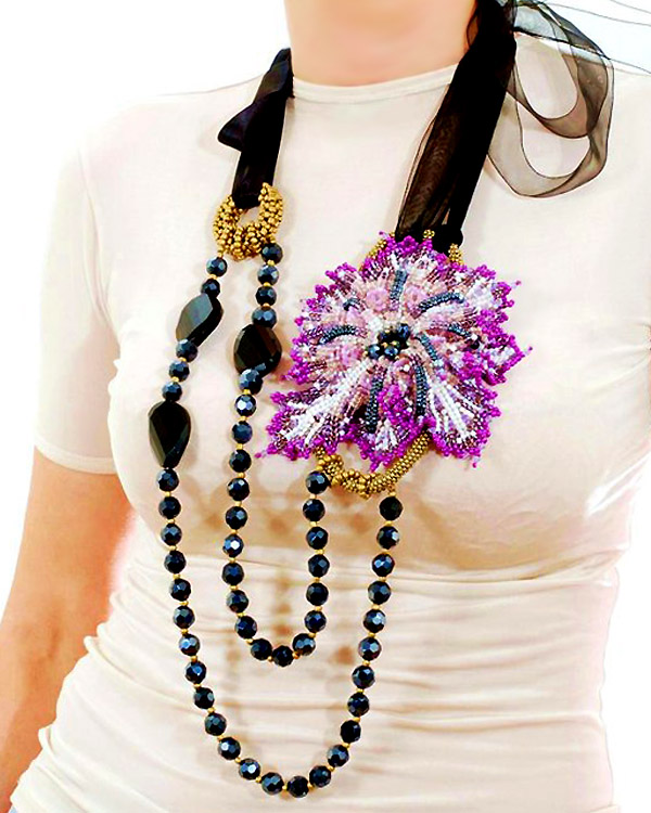 Bead artwork by Tamuna Lezhava