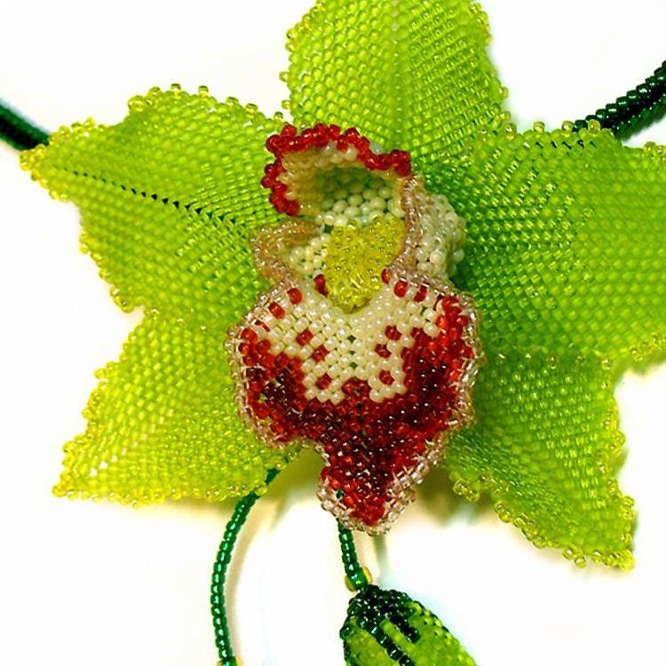 Bead artwork by Julia Turova