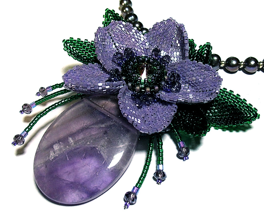 Bead artwork by Julia Turova