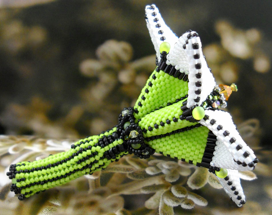 Bead artwork by Eva Maria Keiser