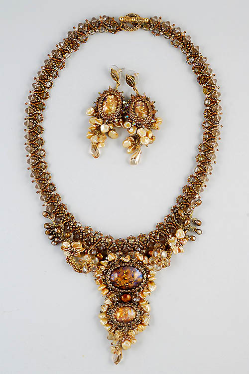 Bead artwork by Angelika Motzkin