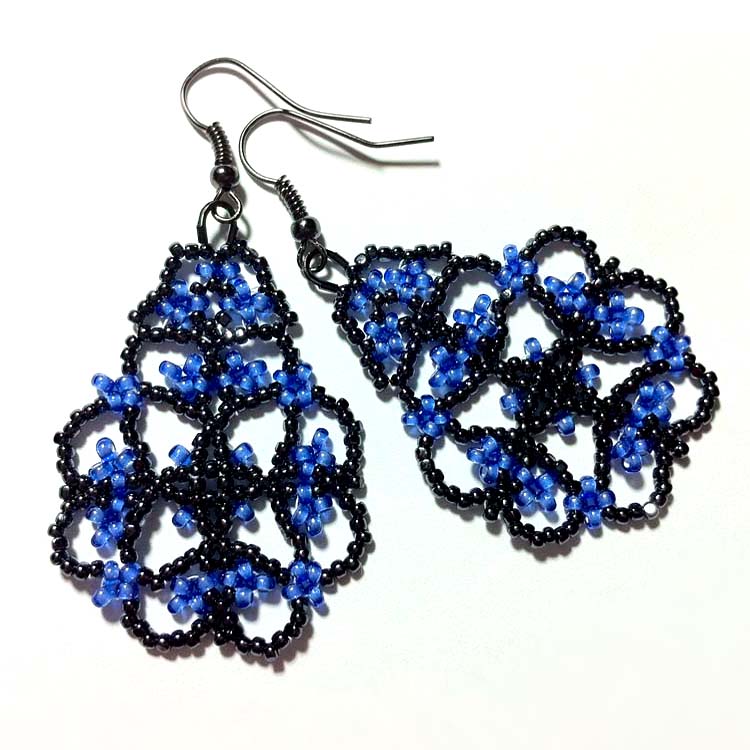 Bead artwork by Orna Voloh
