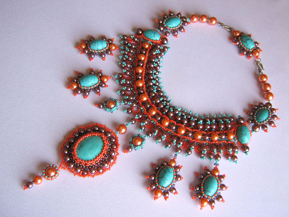 Bead artwork by Orna Voloh