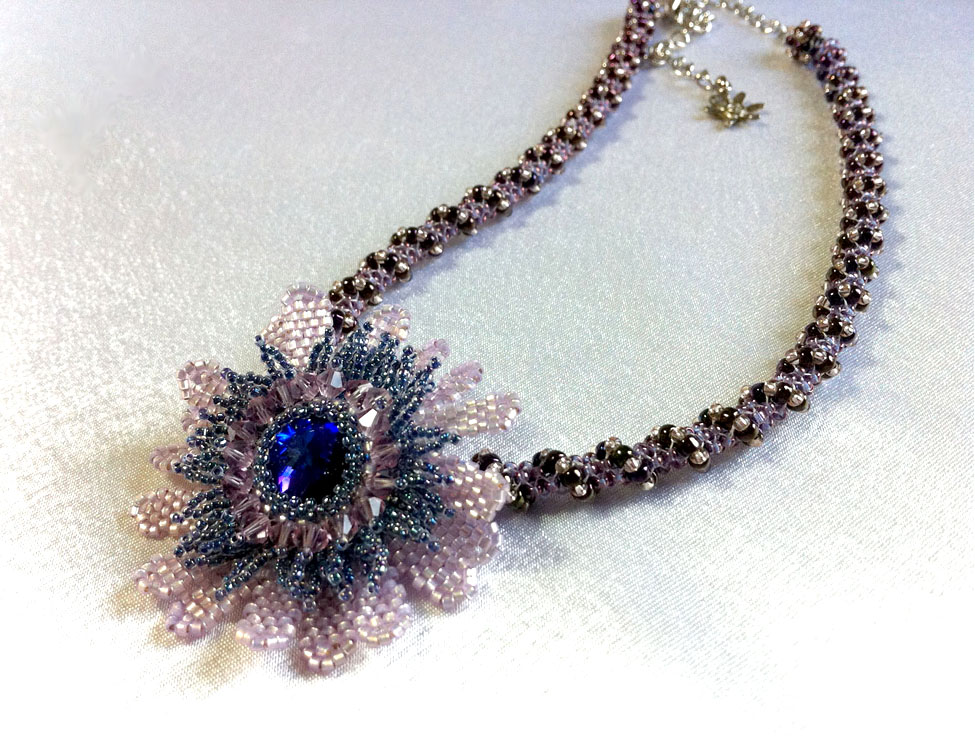 Bead artwork by Orna Voloh
