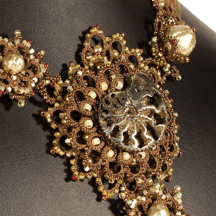 Beadwork by Maria Konoshenko