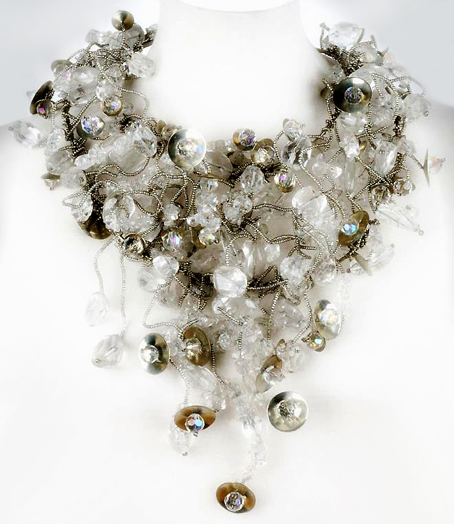 Bridge jewelry by Luis Vallejo