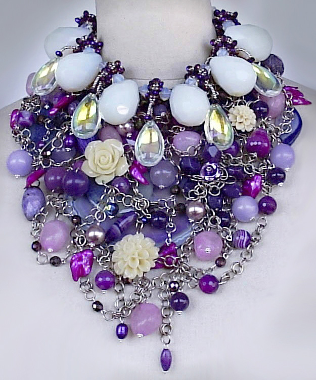 Bridge jewelry by Luis Vallejo