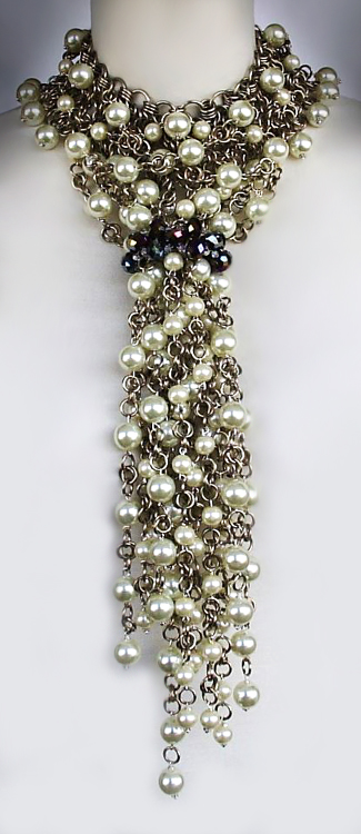 Bridge jewelry by Luis Vallejo