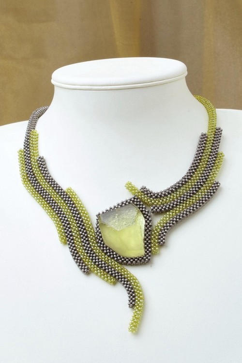 Bead artwork by Alla Maslennikova