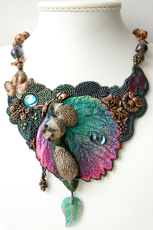 Bead artwork by Alla Maslennikova