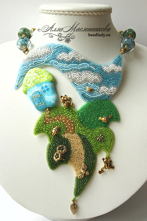 Bead artwork by Alla Maslennikova