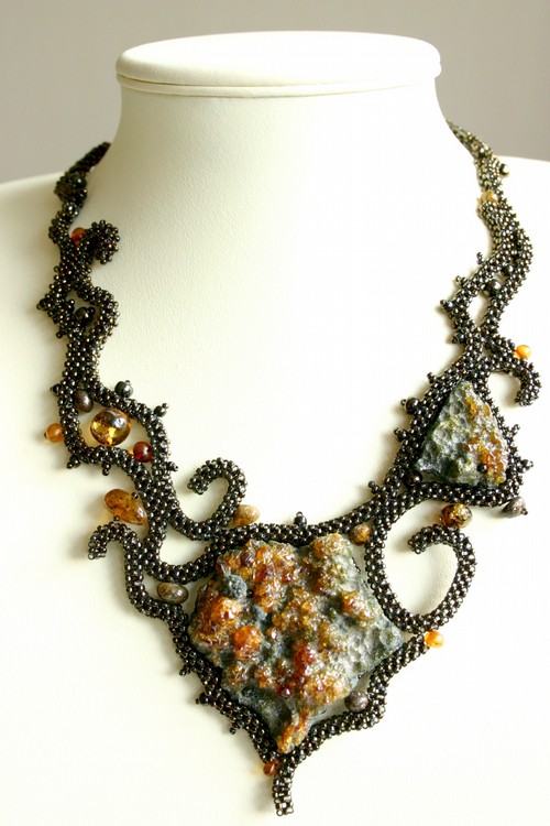 Bead artwork by Alla Maslennikova