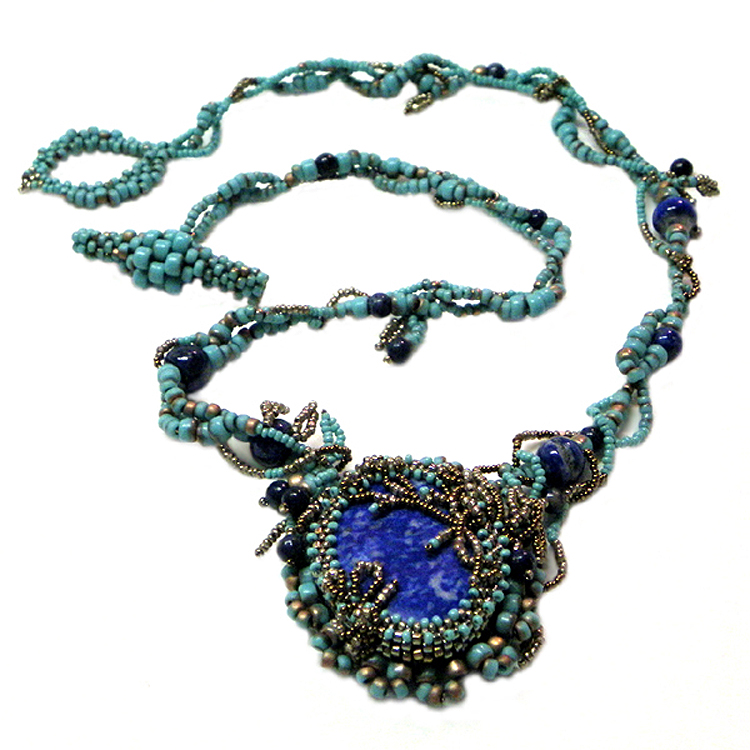 Free-form jewelry in lapis lazuli by Zoya Gutina