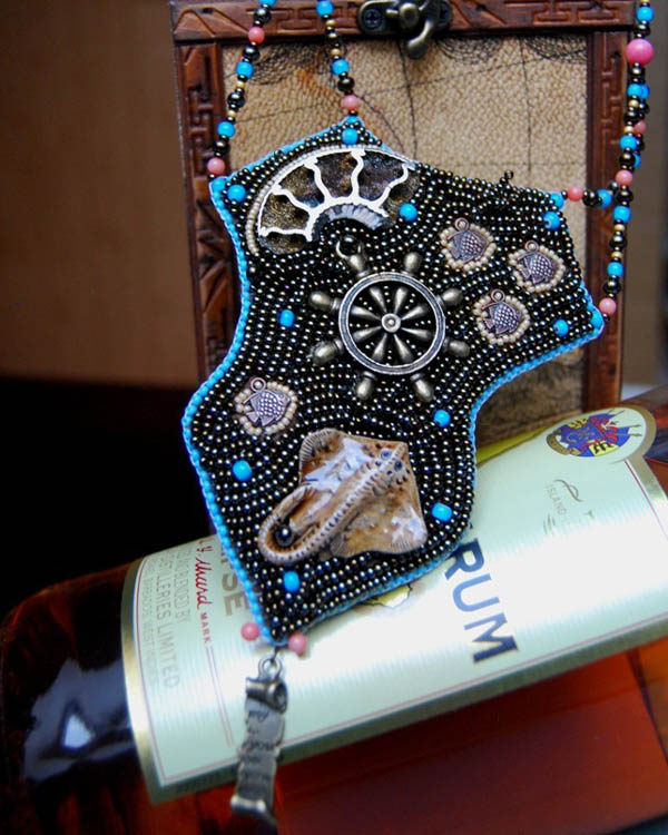 Bead embroidery by Nadya Gerber