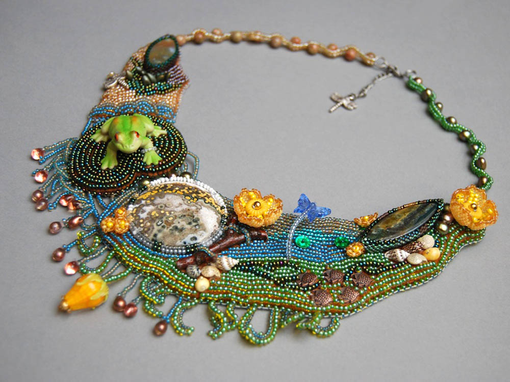 Bead embroidery by Nadya Gerber