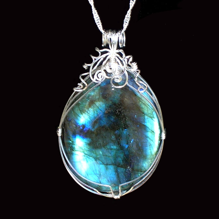 Jewelry in labradorite