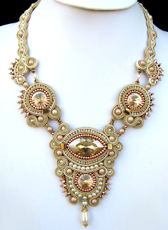 Beadwork by Miriam Shimon
