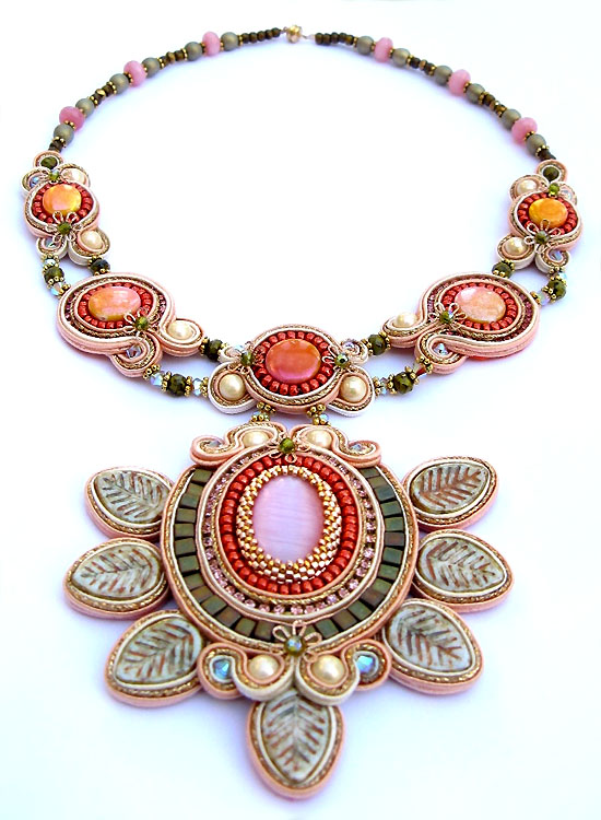 Beadwork by Miriam Shimon