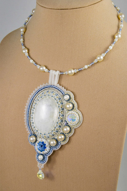 Beadwork by Elena Gladneva
