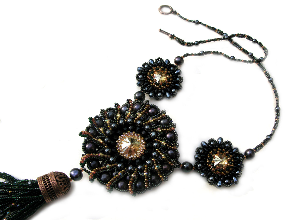 Beadwork by Elena Golovchenko