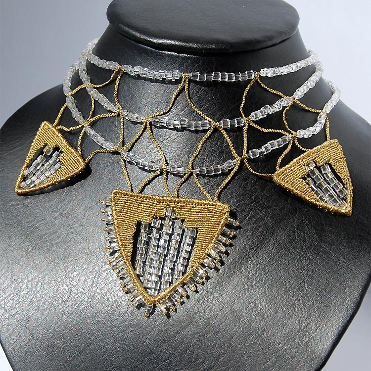 Micro-macrame jewelry by Elena Miklush