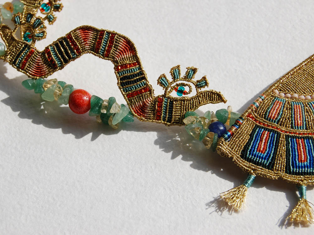 Micro-macrame jewelry by Elena Miklush