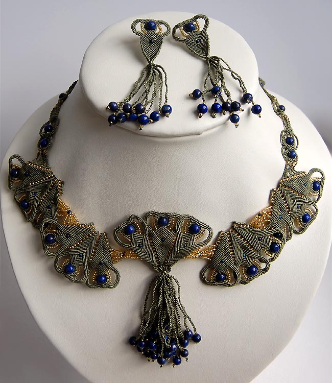Micro-macrame jewelry by Elena Miklush