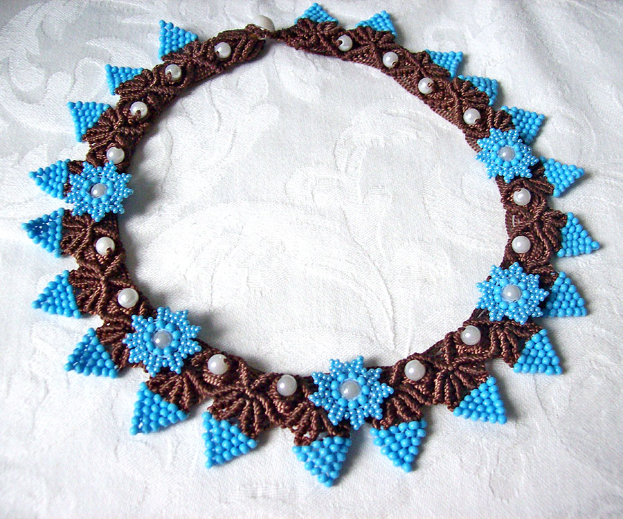 Micro-macrame jewelry by Lyubov Pavlova