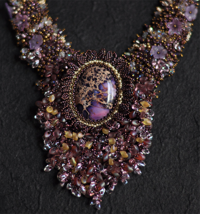 Beadwork by Josane Demuylder