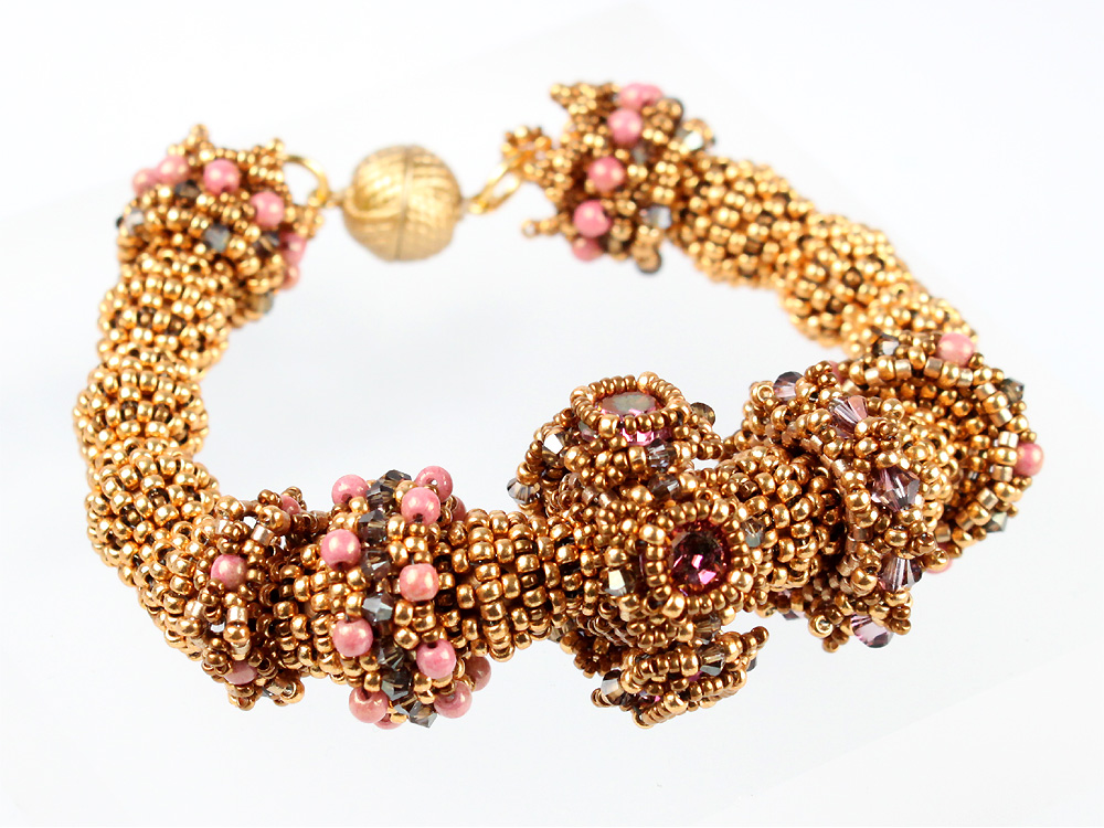 Beadwork by Sabine Lippert