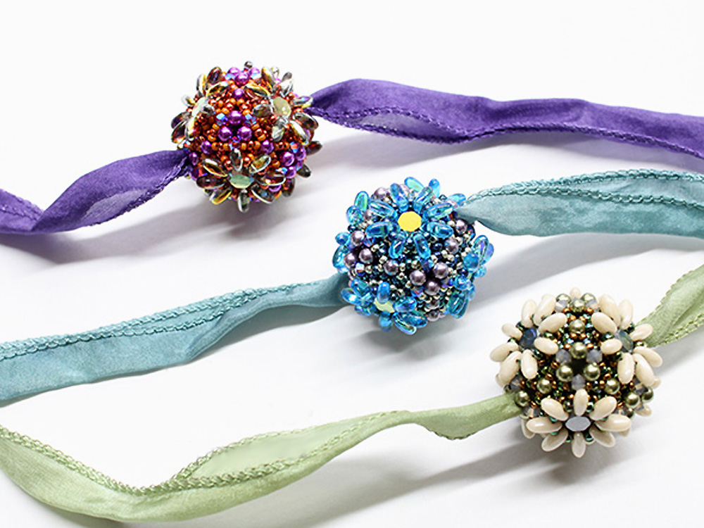 Beadwork by Sabine Lippert