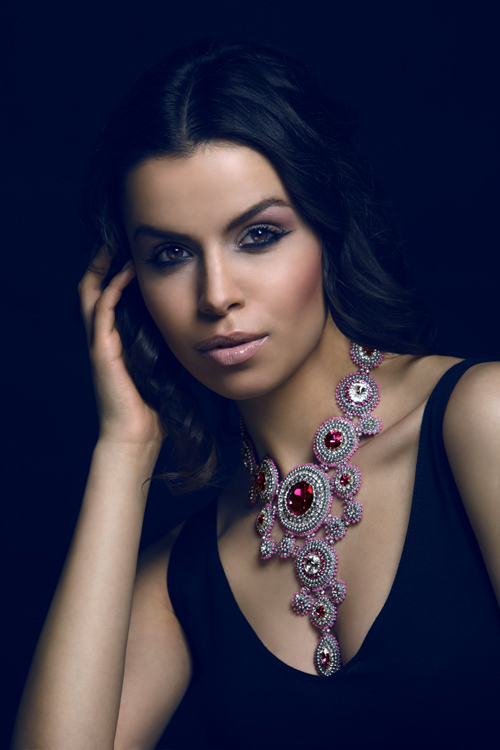 Beaded jewelry by Eva Dobos