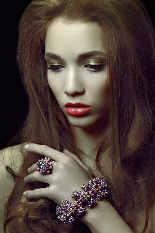 Beaded jewelry by Eva Dobos