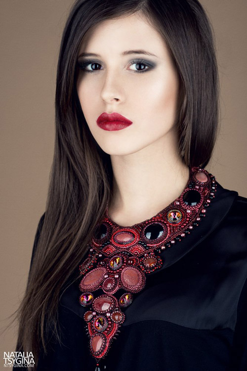 Beaded jewelry by  Irina Chikineva