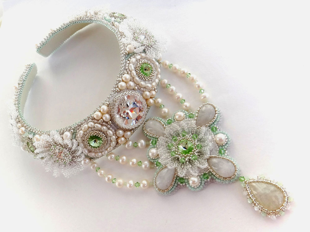 Beaded jewelry by  Irina Chikineva