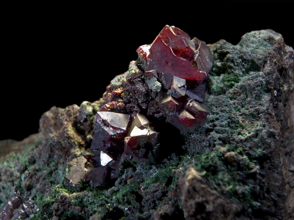 Cuprite with malachite - Dikuluwe Mine, Democratic Republic of Congo