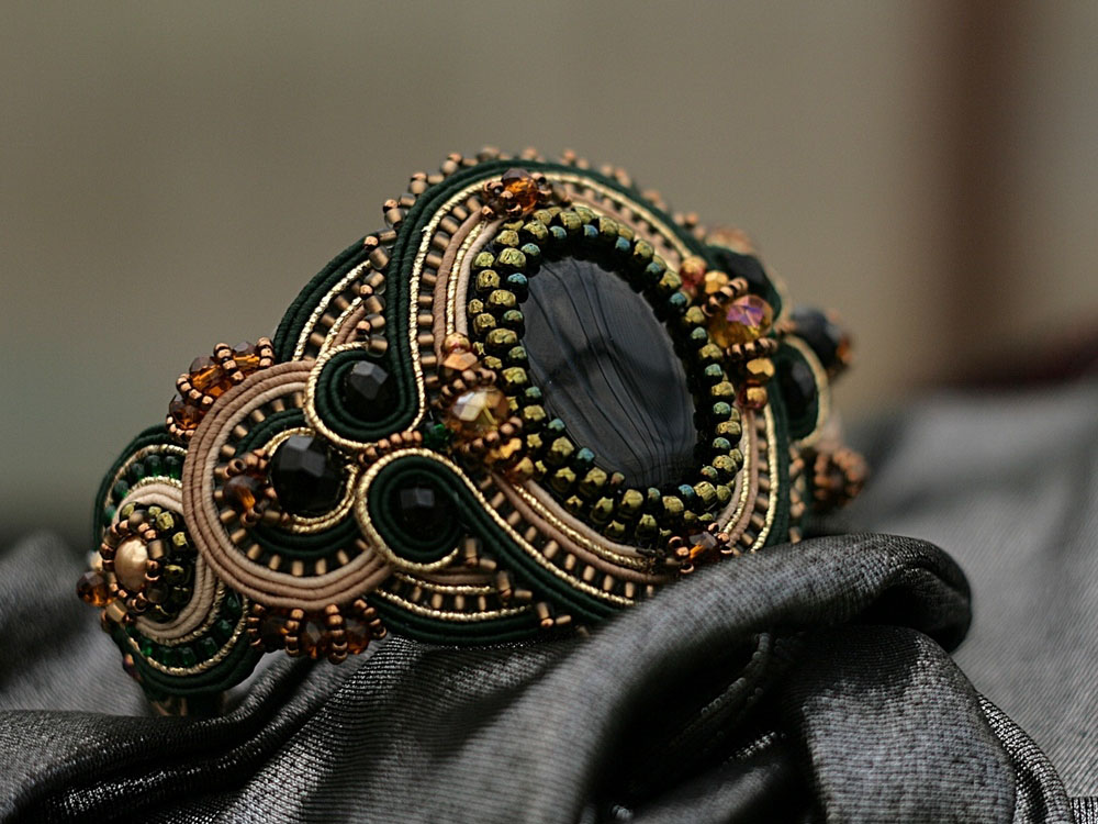 Beadworks by Julia Izerskaya