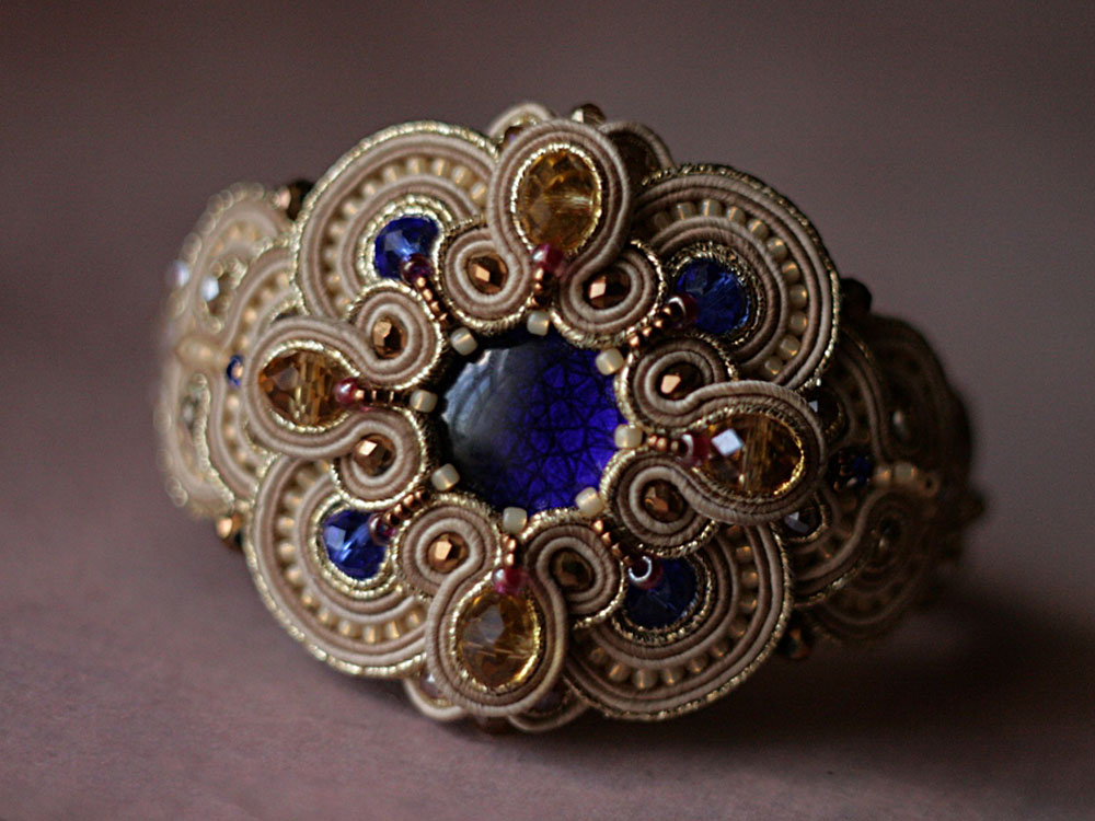Beadworks by Julia Izerskaya