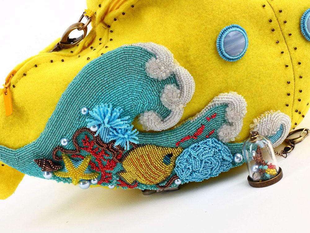 Beadwork by Anastasia Kulakova