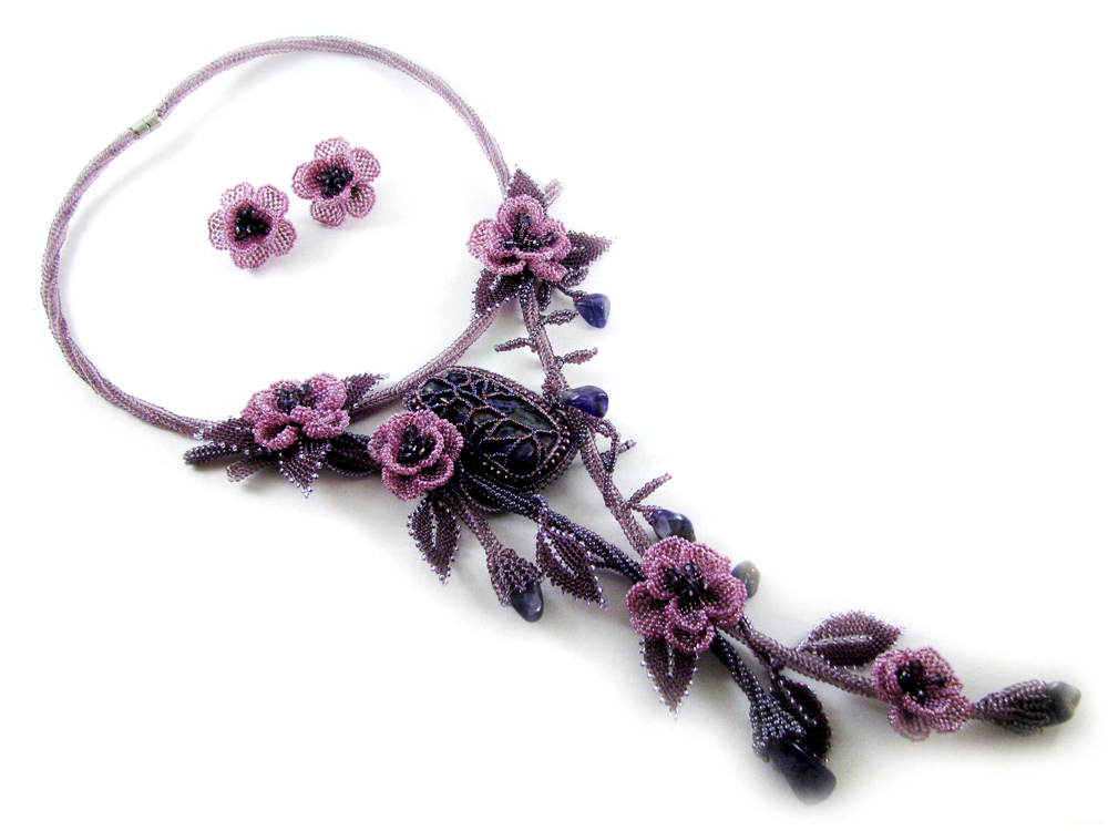 Beadwork by Svetlana Paranina