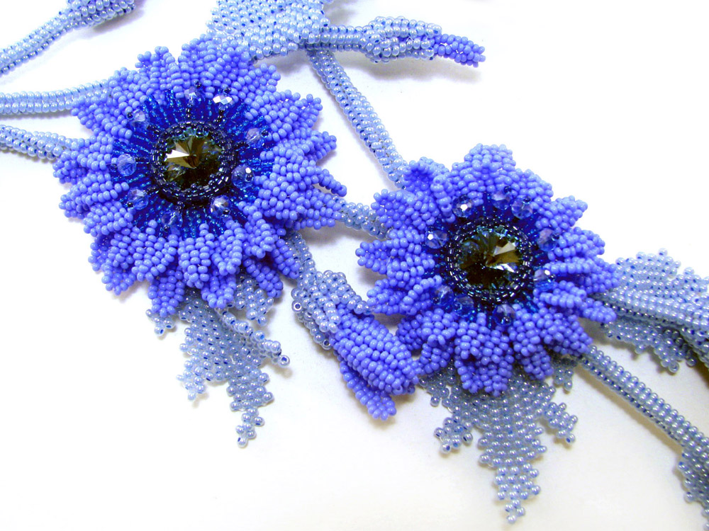 Beadwork by Svetlana Paranina