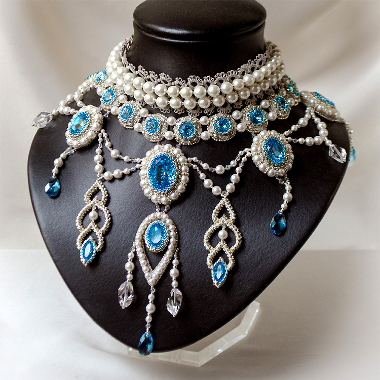 Beadwork by Julia Bushukhina