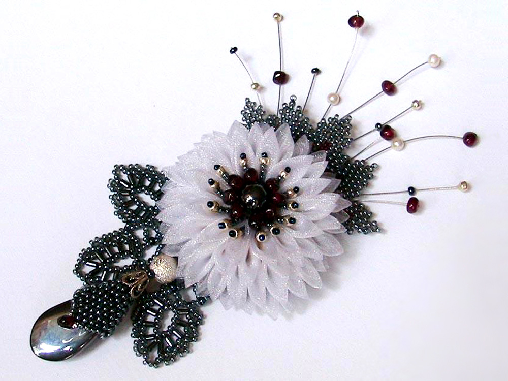 Beaded jewelry by Elena Markovski