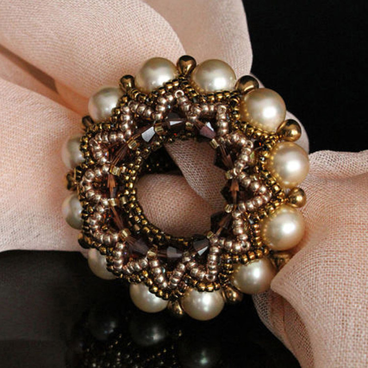 Beaded jewelry by Elena Markovski