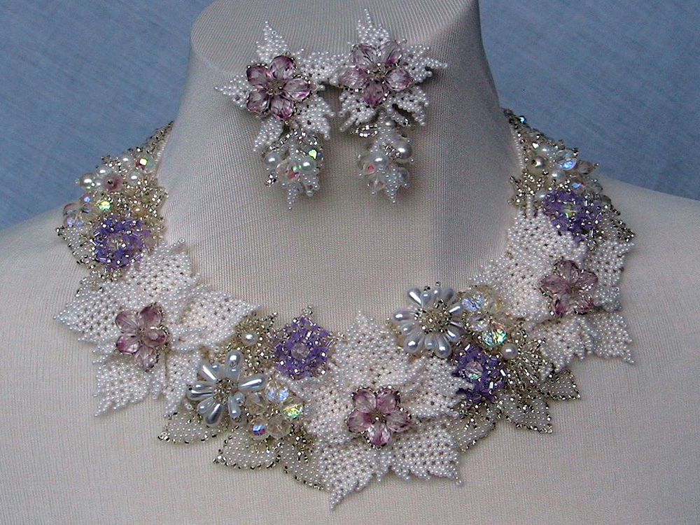 Beaded jewelry by Elena Markovski