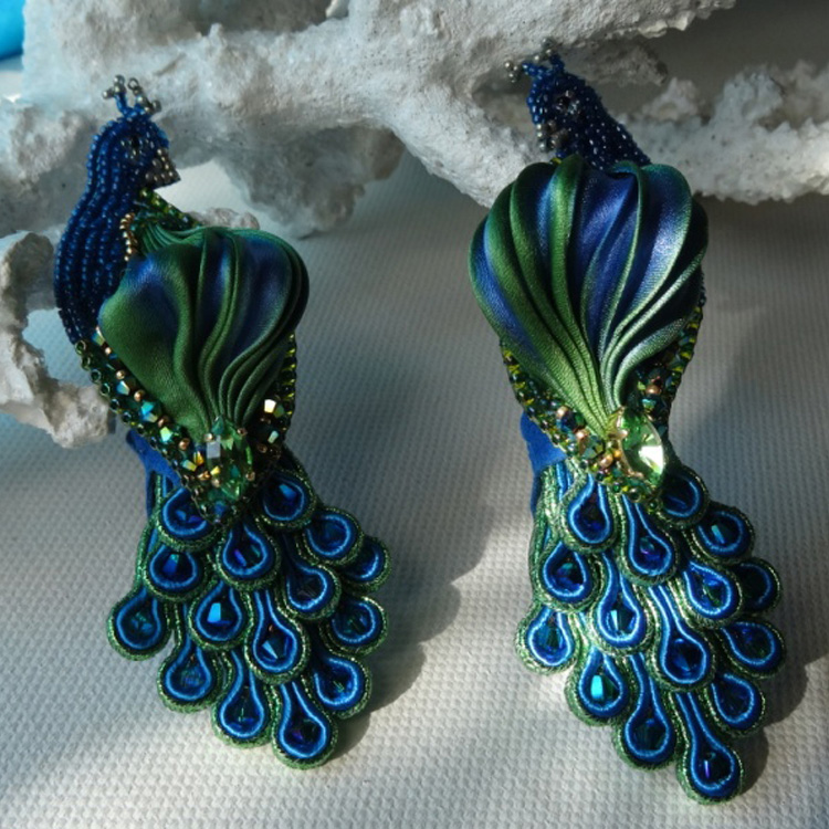 Beaded jewelry by Monica Vinci