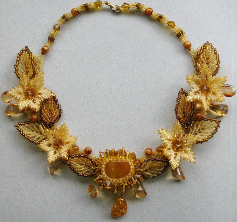 Beaded jewelry by Elina Ivanova